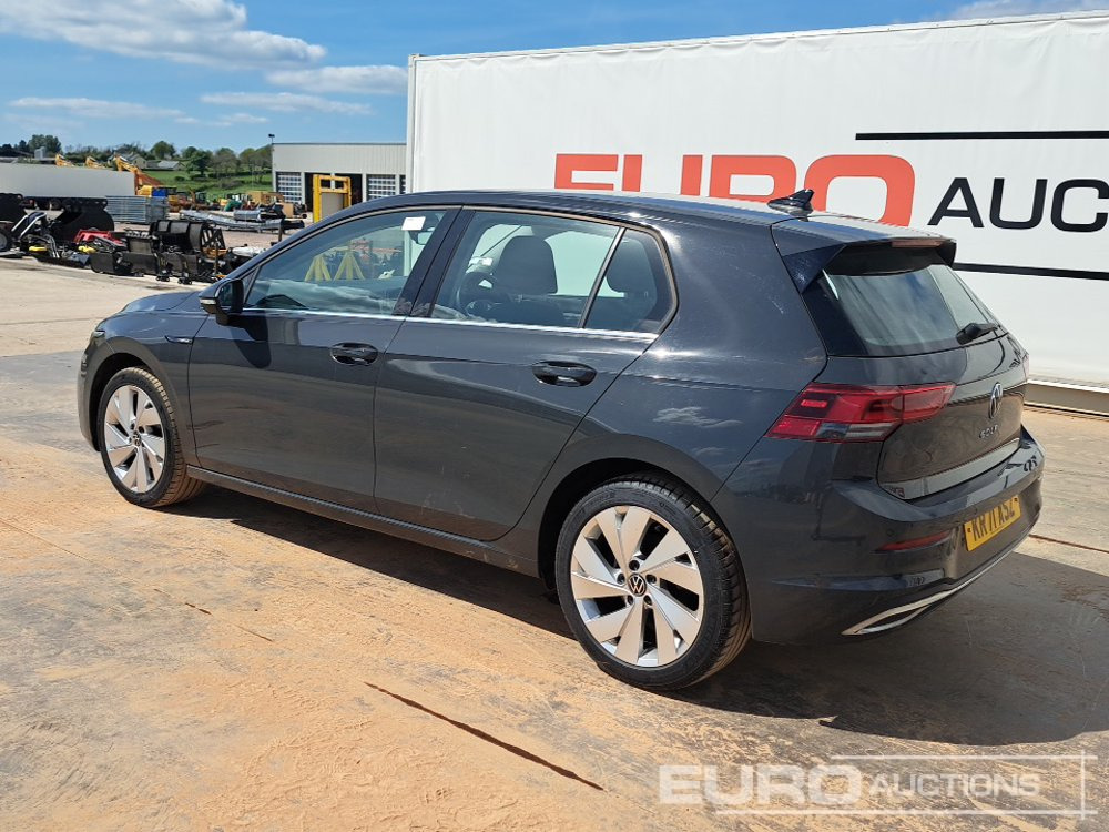 2021 Volkswagen Golf - Voiture: photos 3 2021 Volkswagen Golf - Voiture: photos 3