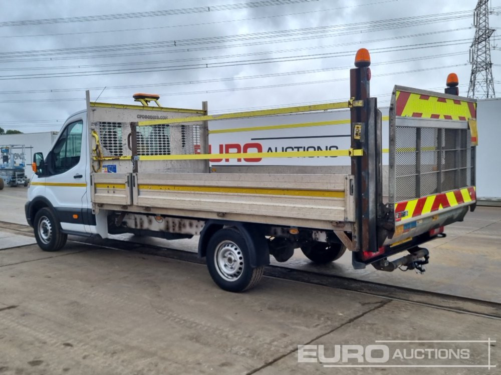 2022 Ford Transit 350 - Utilitaire benne: photos 3 2022 Ford Transit 350 - Utilitaire benne: photos 3