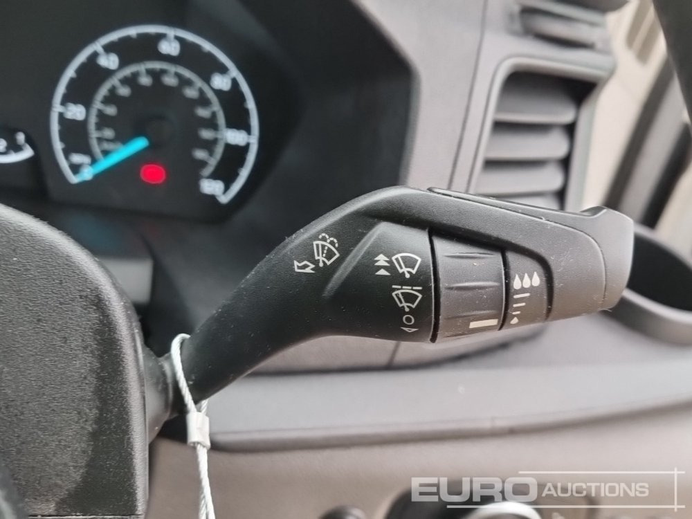 Utilitaire plateau 2022 Ford Transit 350: photos 32 Utilitaire plateau 2022 Ford Transit 350: photos 32
