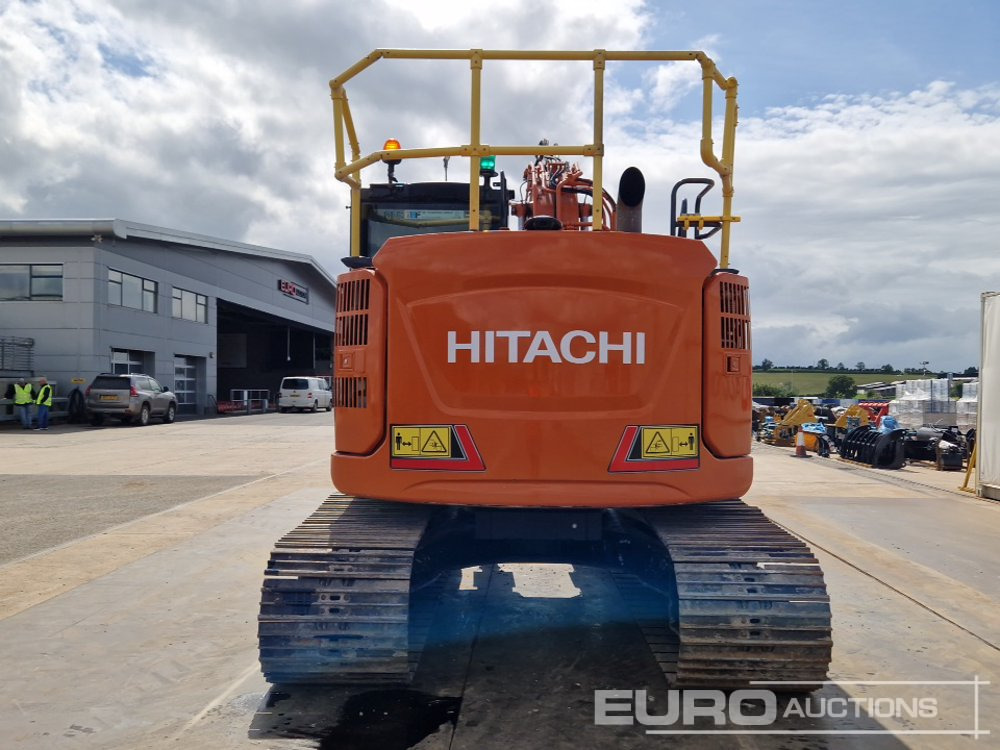 2022 Hitachi ZX135USBL-7 - Pelle sur chenille: photos 4 2022 Hitachi ZX135USBL-7 - Pelle sur chenille: photos 4