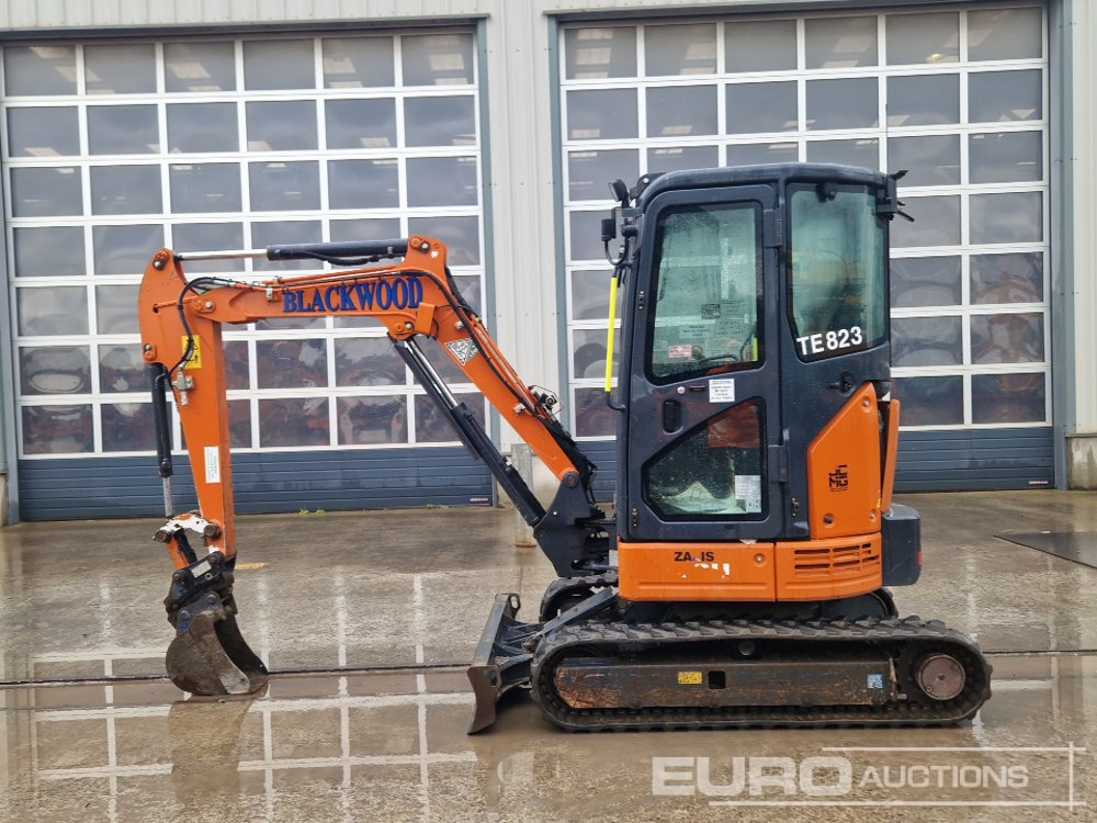 2022 Hitachi ZX26U-6 CLR - Mini pelle: photos 2 2022 Hitachi ZX26U-6 CLR - Mini pelle: photos 2
