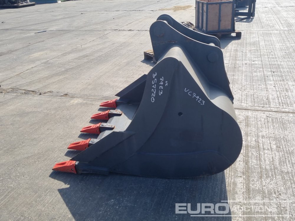 2022 Miller 54" Digging Bucket 65mm Pinto suit 13 Ton Excavator - Godet: photos 4 2022 Miller 54" Digging Bucket 65mm Pinto suit 13 Ton Excavator - Godet: photos 4