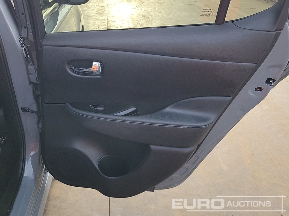 Voiture 2022 Nissan Leaf: photos 31