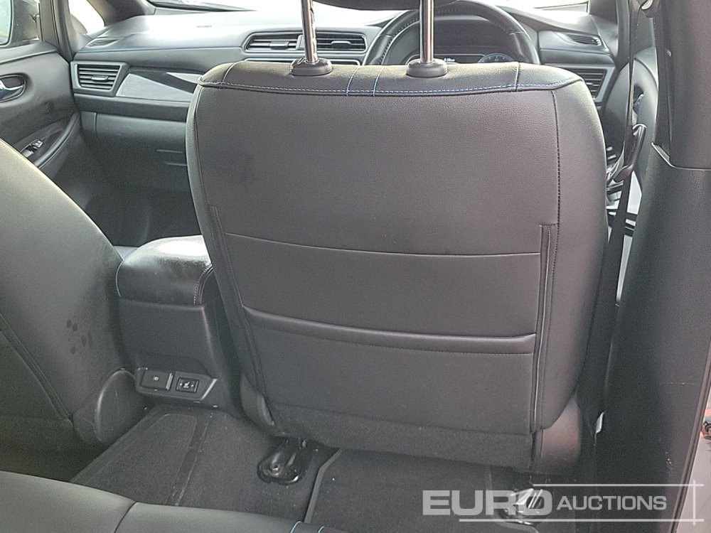 Voiture 2022 Nissan Leaf: photos 30