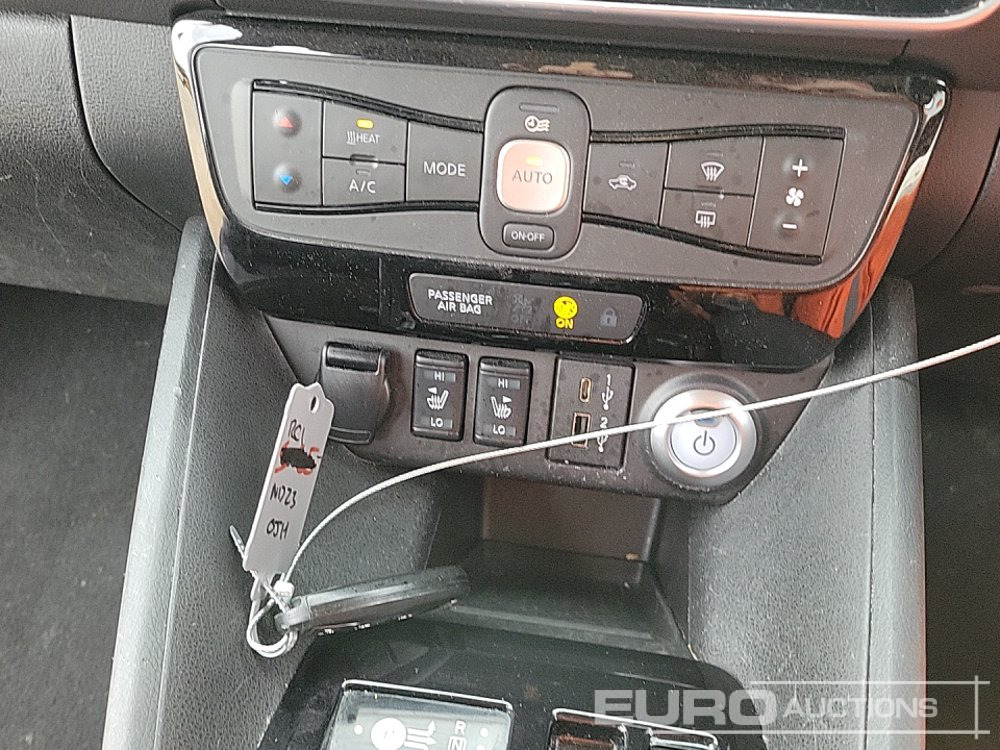 Voiture 2022 Nissan Leaf: photos 46