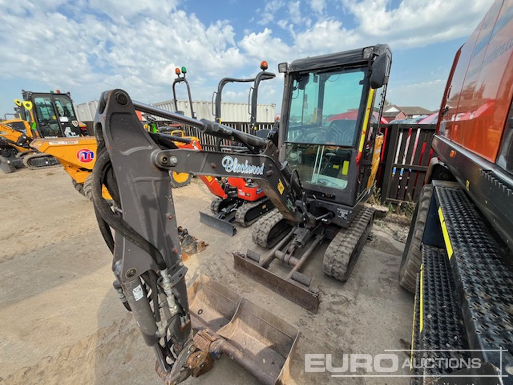 2022 Volvo EC18D - Mini pelle: photos 1 2022 Volvo EC18D - Mini pelle: photos 1