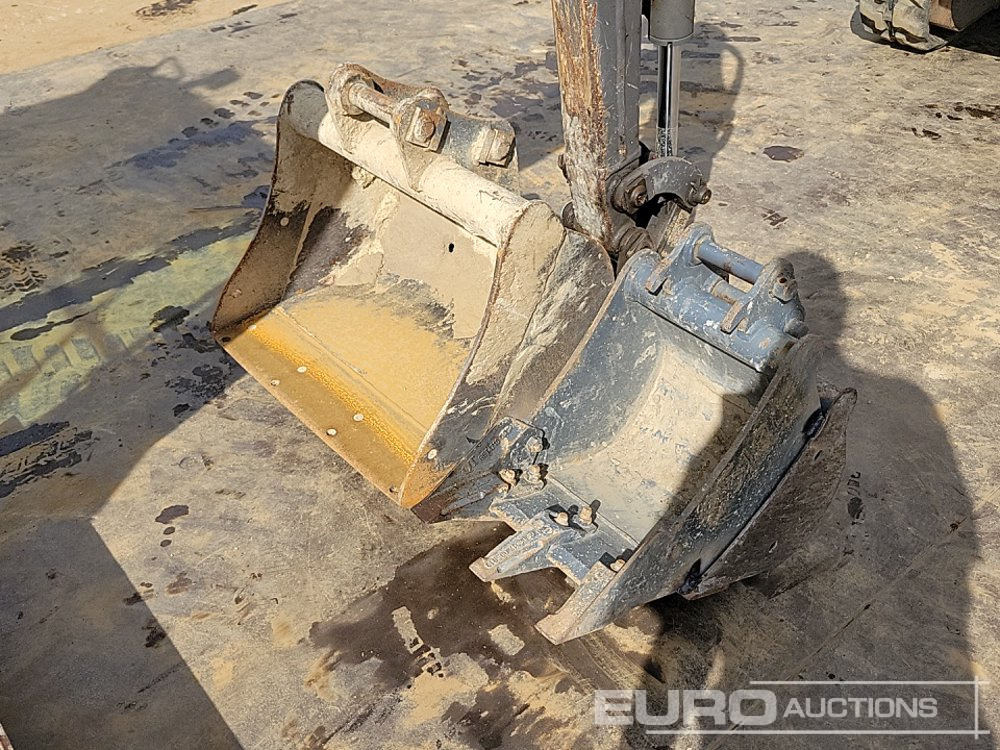 Mini pelle 2022 Volvo EC18E: photos 20
