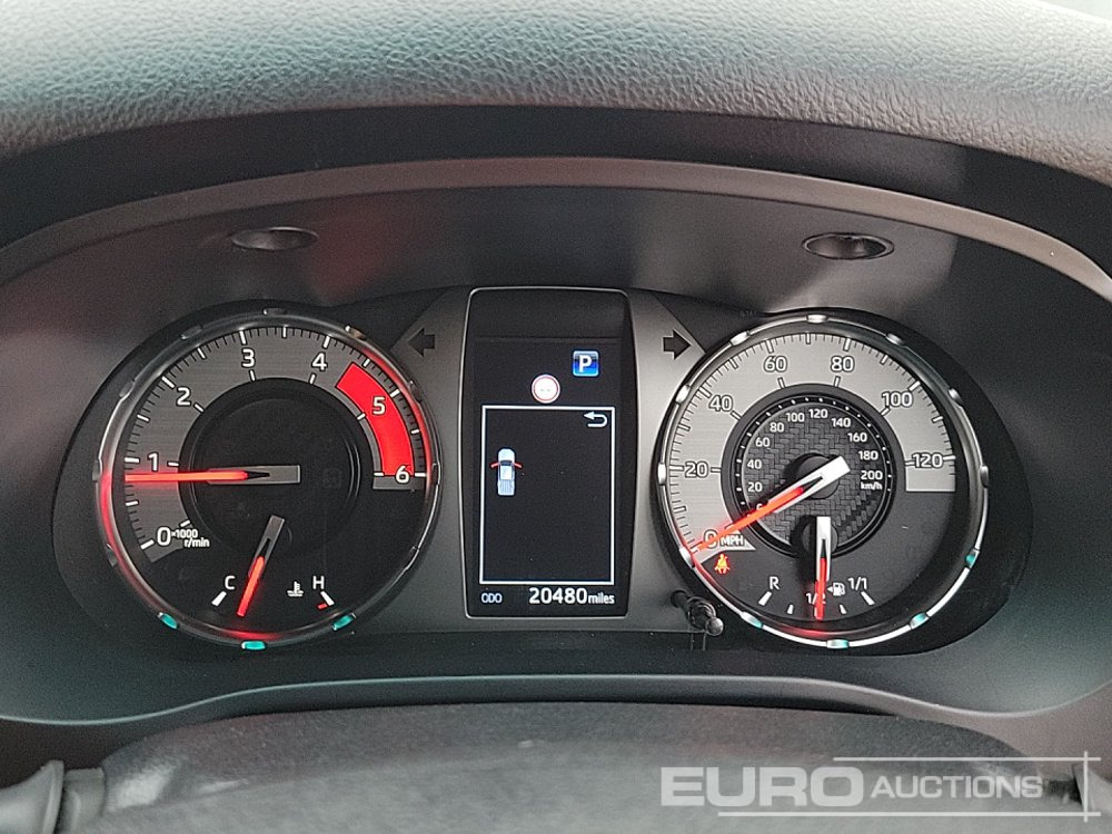 Pick-up 2023 Toyota Hilux GR Sport: photos 43