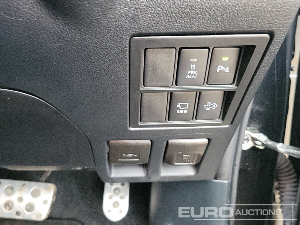 Pick-up 2023 Toyota Hilux GR Sport: photos 41