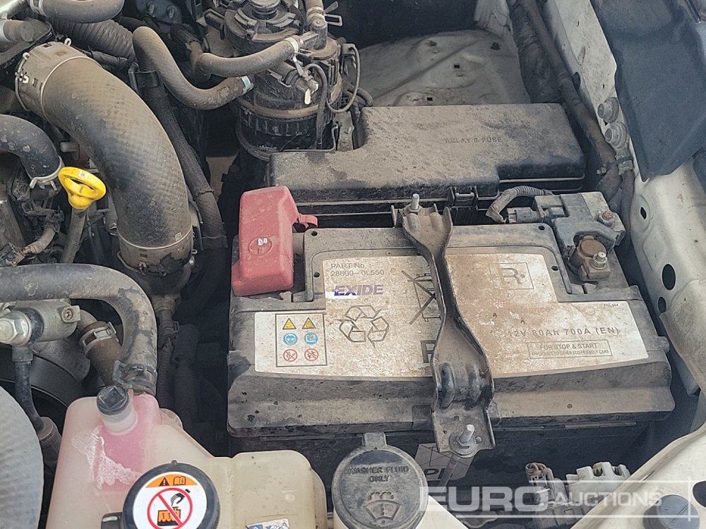 Pick-up 2023 Toyota Hilux: photos 20