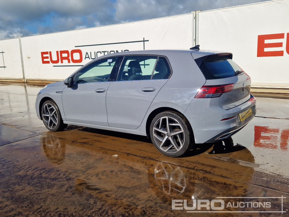 2023 Volkswagen Golf - Voiture: photos 3 2023 Volkswagen Golf - Voiture: photos 3