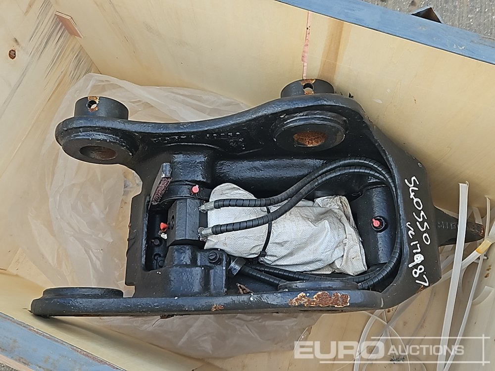 2024 Miller Hydraulic Double Lock QH 65mm Pin to suit 13 Ton Excavator - Attache rapide: photos 2 2024 Miller Hydraulic Double Lock QH 65mm Pin to suit 13 Ton Excavator - Attache rapide: photos 2