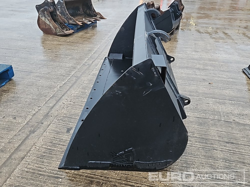 2025 Rhinox 90" Loading Bucket to suit Telehandler - Godet: photos 2 2025 Rhinox 90" Loading Bucket to suit Telehandler - Godet: photos 2