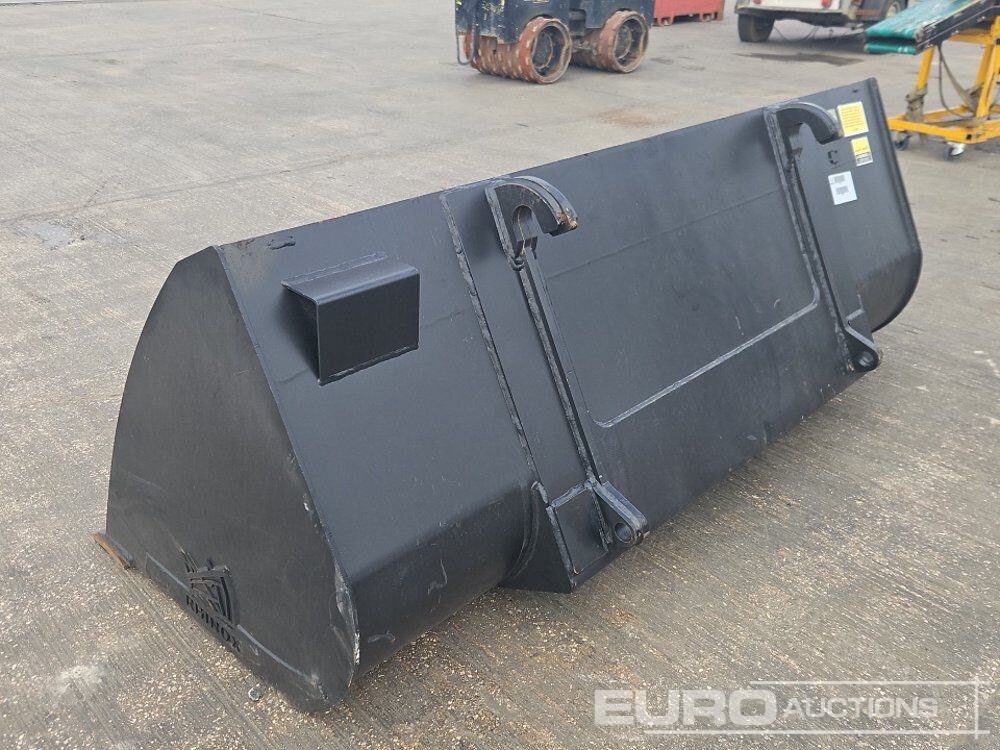 2026 Rhinox 90" Loading Bucket to suit Telehandler - Godet: photos 3 2026 Rhinox 90" Loading Bucket to suit Telehandler - Godet: photos 3