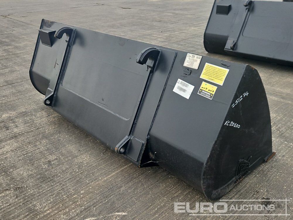 2026 Rhinox 90" Loading Bucket to suit Telehandler - Godet: photos 5 2026 Rhinox 90" Loading Bucket to suit Telehandler - Godet: photos 5