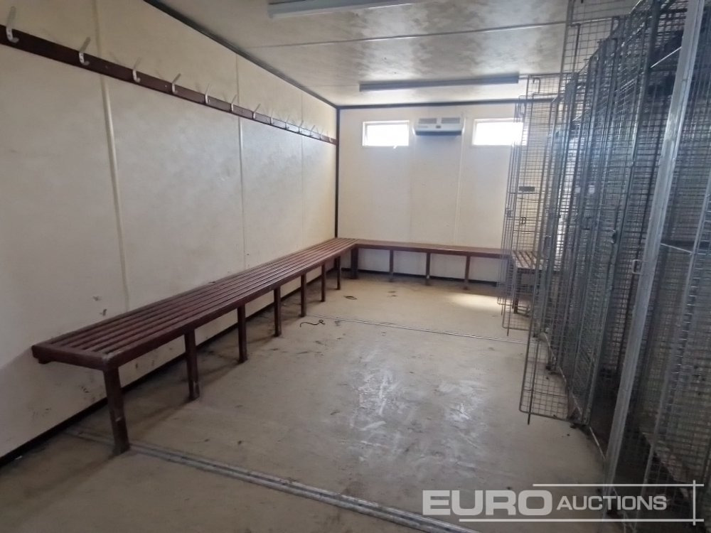 Conteneur maritime 32' x 10' Drying Room (Cannot Be Reconsigned): photos 10