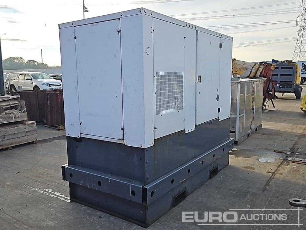 40kVA Generator, 4 Cylinder Engine - Groupe électrogène: photos 4 40kVA Generator, 4 Cylinder Engine - Groupe électrogène: photos 4
