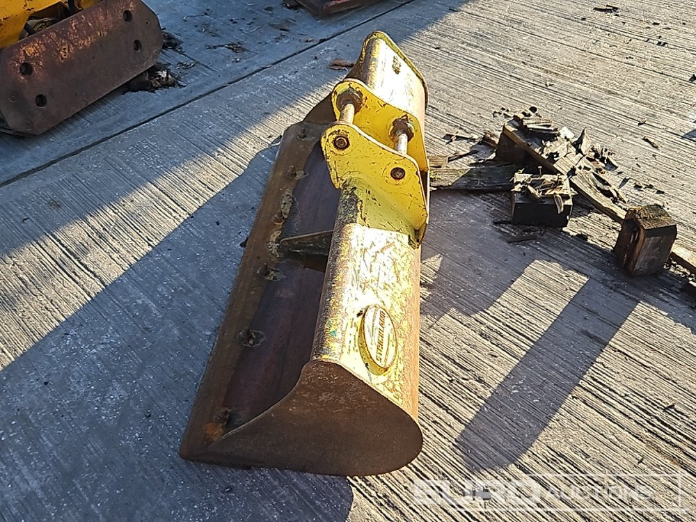 48" Ditching Bucket 30mm Pin to suit Mini Exavator - Godet: photos 4 48" Ditching Bucket 30mm Pin to suit Mini Exavator - Godet: photos 4