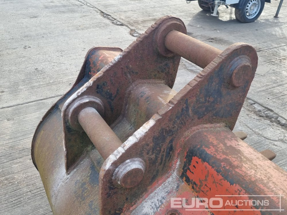 Godet 54" Digging Bucket 80mm Pin to suit 20 Ton Excavator: photos 11