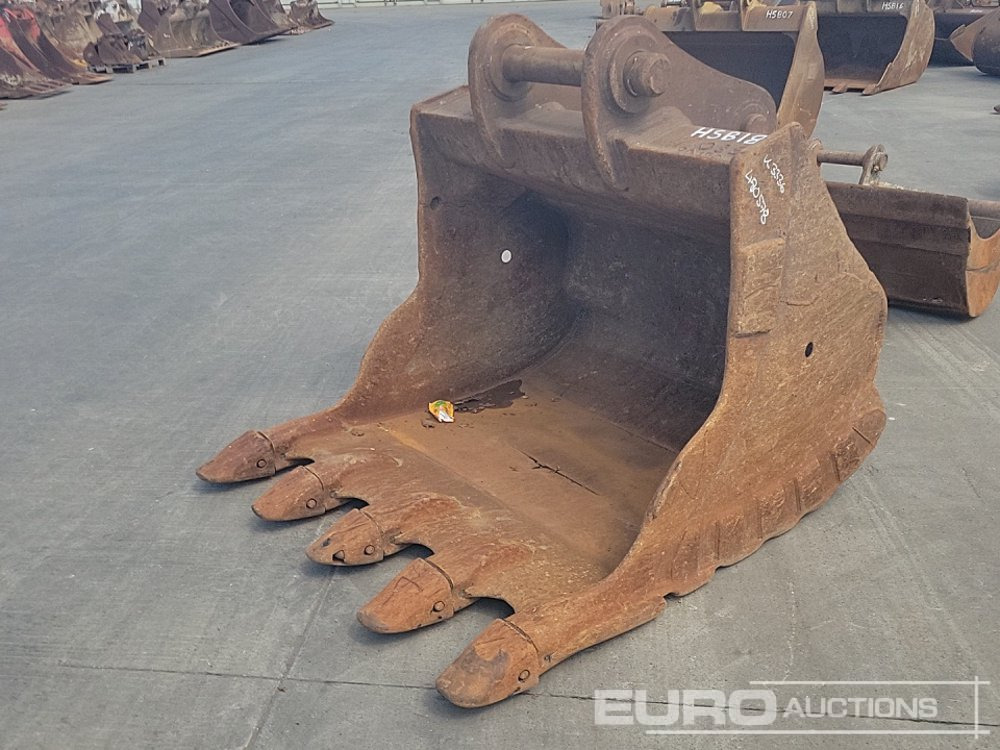 60" Digging Bucket 100mm Pin to suit 40 Ton Excavator - Godet: photos 1 60" Digging Bucket 100mm Pin to suit 40 Ton Excavator - Godet: photos 1
