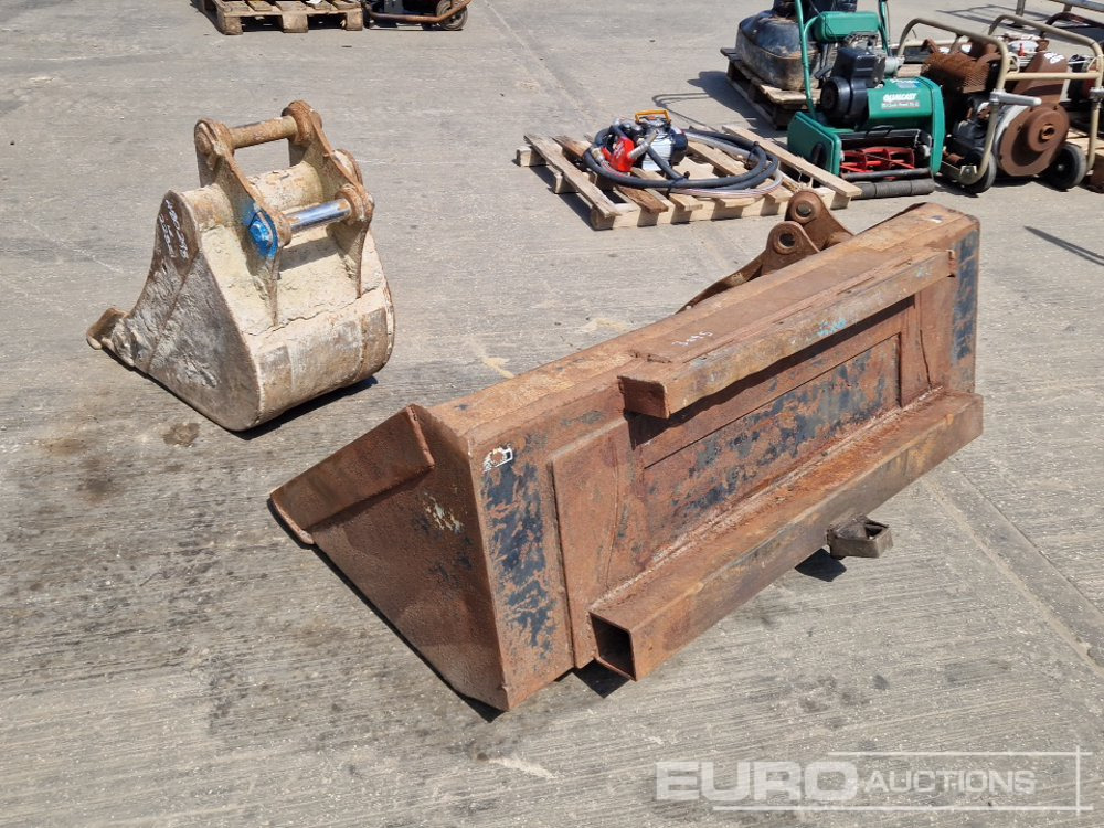 60" Loading Bucket to suit Skidsteer Loader, 18", 18" Digging Bucket 40-45mm Pin to suit Mini-6 Ton Excavator - Godet: photos 3 60" Loading Bucket to suit Skidsteer Loader, 18", 18" Digging Bucket 40-45mm Pin to suit Mini-6 Ton Excavator - Godet: photos 3