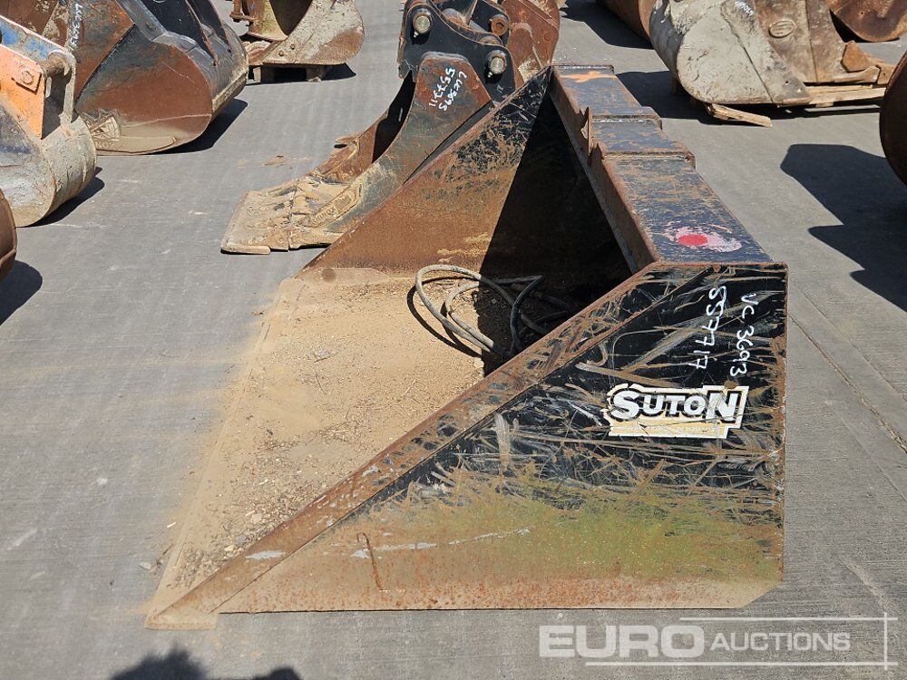 60" Loading Bucket to suit Telehandler - Godet: photos 2 60" Loading Bucket to suit Telehandler - Godet: photos 2
