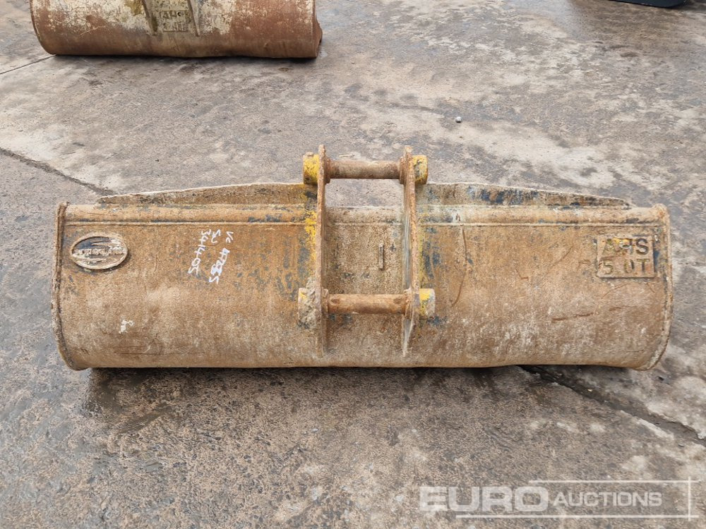 60" Strickland Ditching Bucket 45mm Pin to suit 4-6 Ton Excavator - Godet: photos 4 60" Strickland Ditching Bucket 45mm Pin to suit 4-6 Ton Excavator - Godet: photos 4