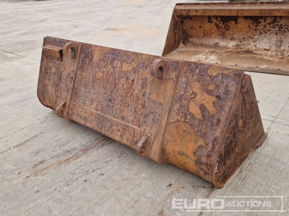 90" Loading Bucket to suit Telehandler - Godet: photos 5 90" Loading Bucket to suit Telehandler - Godet: photos 5