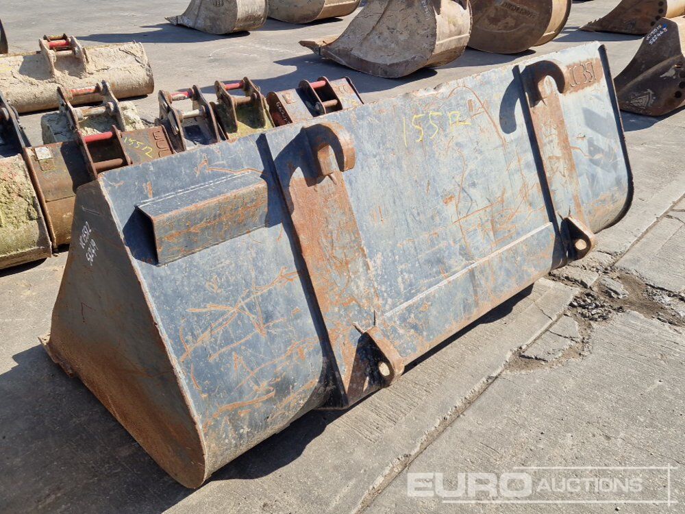 90" Loading Bucket to suit Telehandler - Godet: photos 3 90" Loading Bucket to suit Telehandler - Godet: photos 3