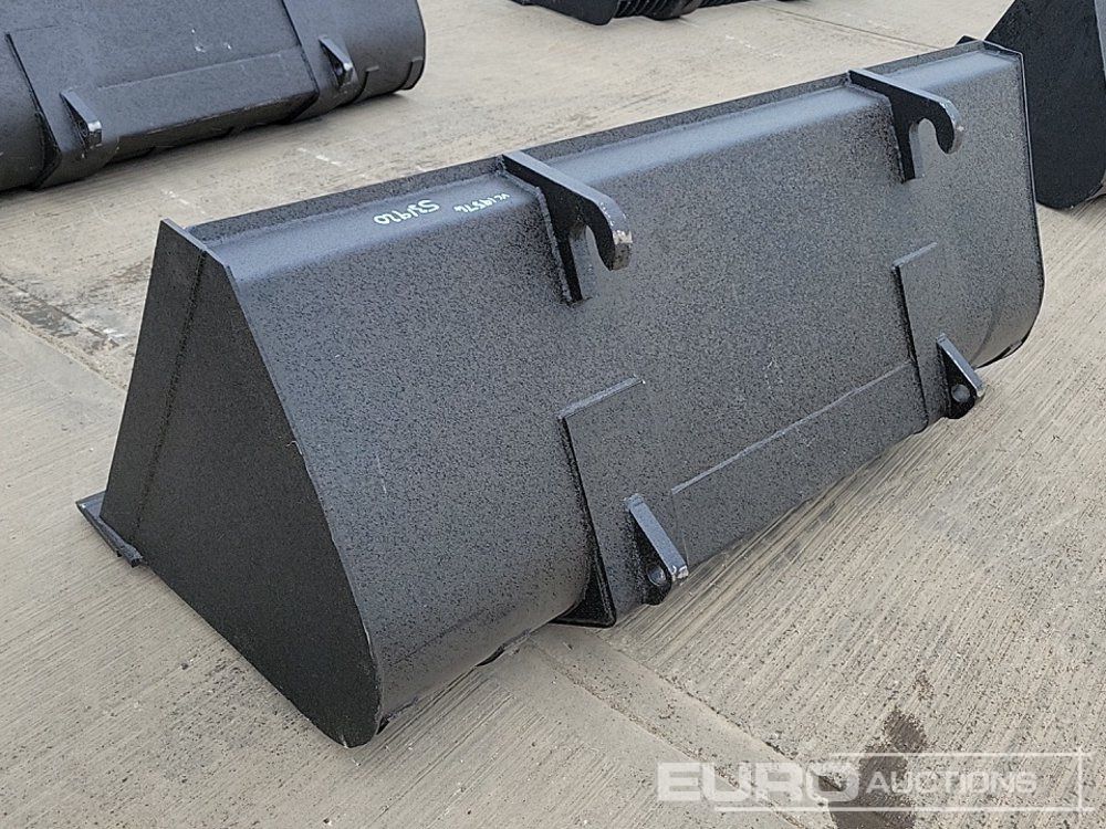 90" Loading Bucket to suit Telehandler - Godet: photos 3 90" Loading Bucket to suit Telehandler - Godet: photos 3