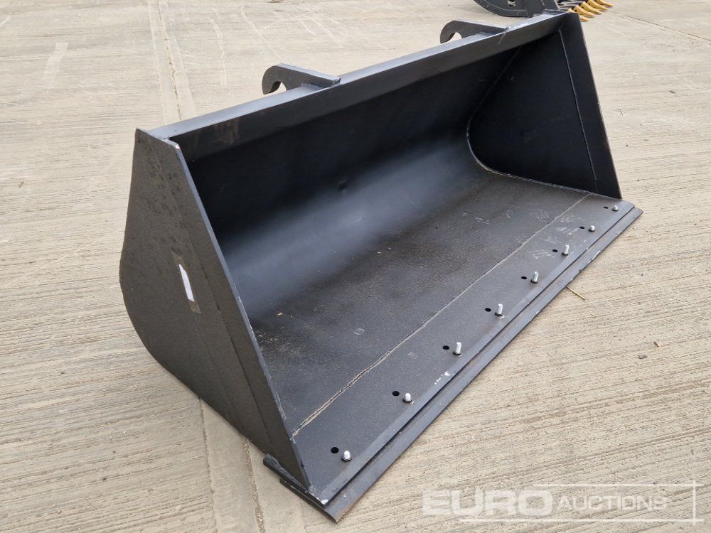 90" Loading Bucket to suit Telehandler - Godet: photos 1 90" Loading Bucket to suit Telehandler - Godet: photos 1