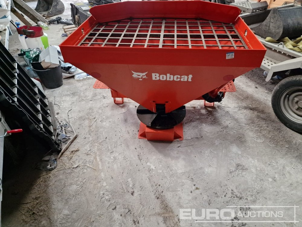 2020 Bobcat Salt Spreader to suit Skidsteer Loader - Accessoire pour Pelle: photos 1 2020 Bobcat Salt Spreader to suit Skidsteer Loader - Accessoire pour Pelle: photos 1