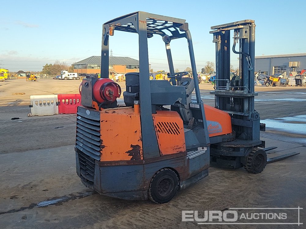 Aisle-Master 20S - Chariot élévateur: photos 5 Aisle-Master 20S - Chariot élévateur: photos 5