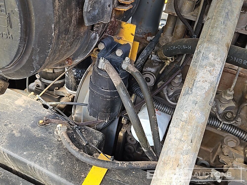 Compresseur d'air Altas Copco Single Axle Compressor: photos 28 Compresseur d'air Altas Copco Single Axle Compressor: photos 28