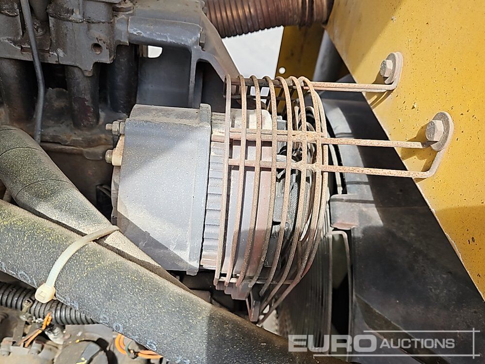 Compresseur d'air Altas Copco Single Axle Compressor: photos 31 Compresseur d'air Altas Copco Single Axle Compressor: photos 31