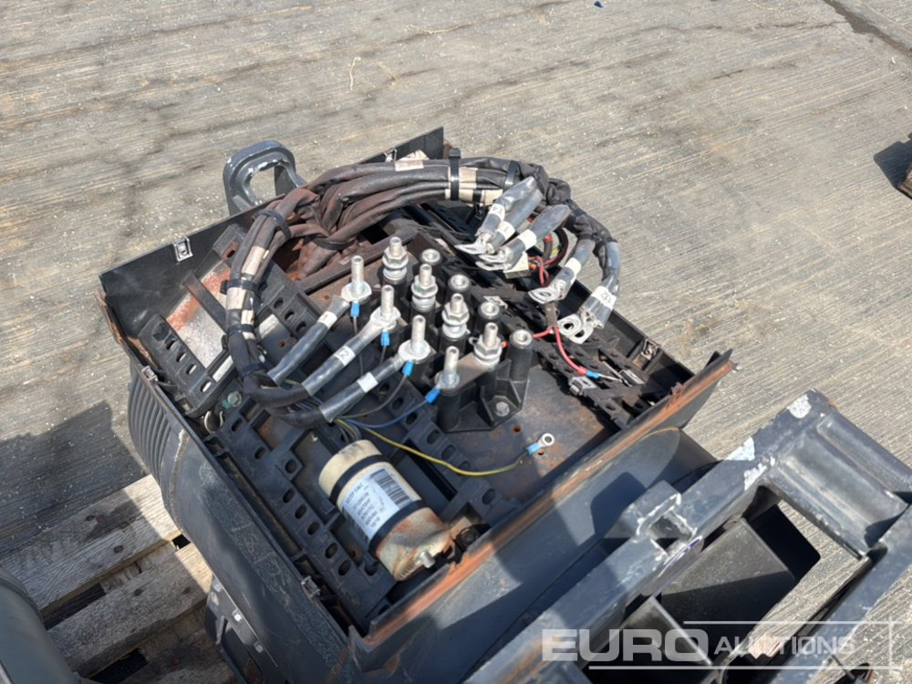 Groupe électrogène Alternator (2 of): photos 7