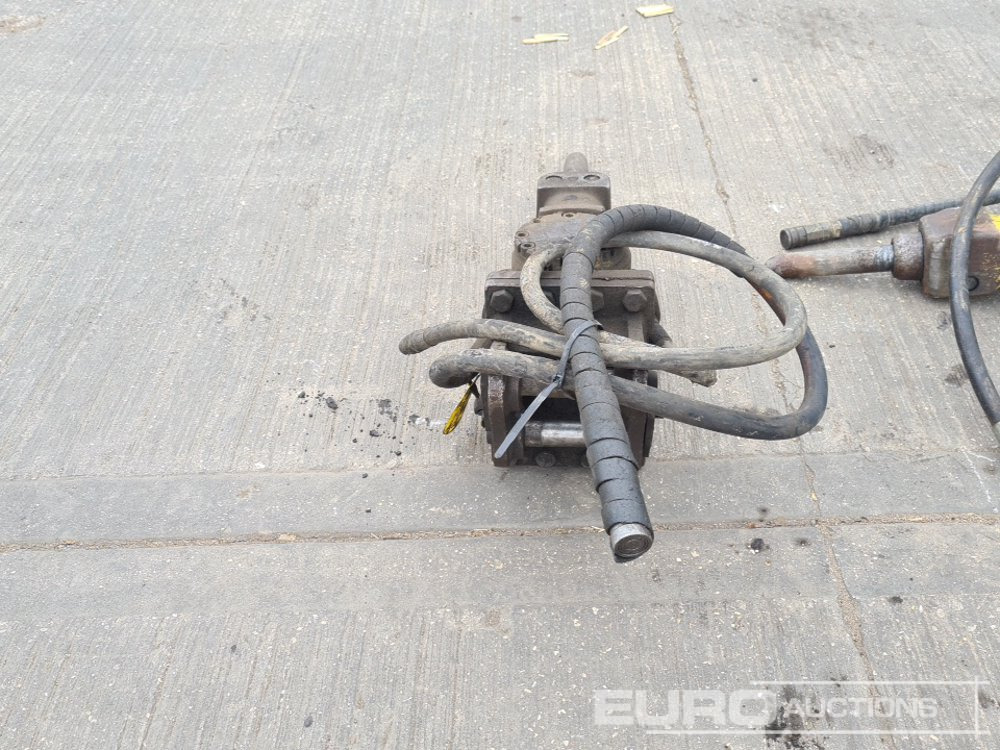 Atlas Copco Hydraulic Breaker 30mm Pin to suit Mini Excavator - Marteau hydraulique: photos 4 Atlas Copco Hydraulic Breaker 30mm Pin to suit Mini Excavator - Marteau hydraulique: photos 4