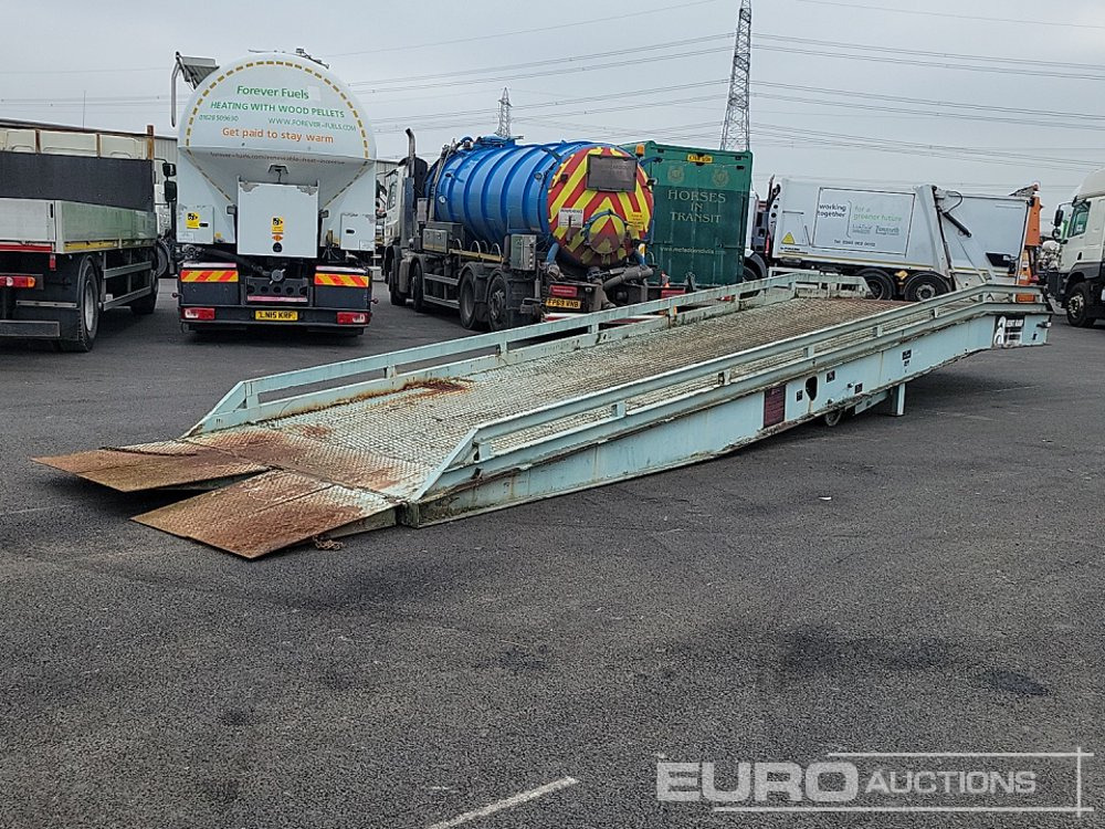 Autre matériel 2002 ThorWorld 7ft Loading Ramp: photos 6 Autre matériel 2002 ThorWorld 7ft Loading Ramp: photos 6