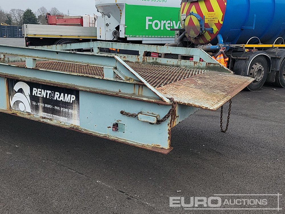 Autre matériel 2002 ThorWorld 7ft Loading Ramp: photos 31 Autre matériel 2002 ThorWorld 7ft Loading Ramp: photos 31