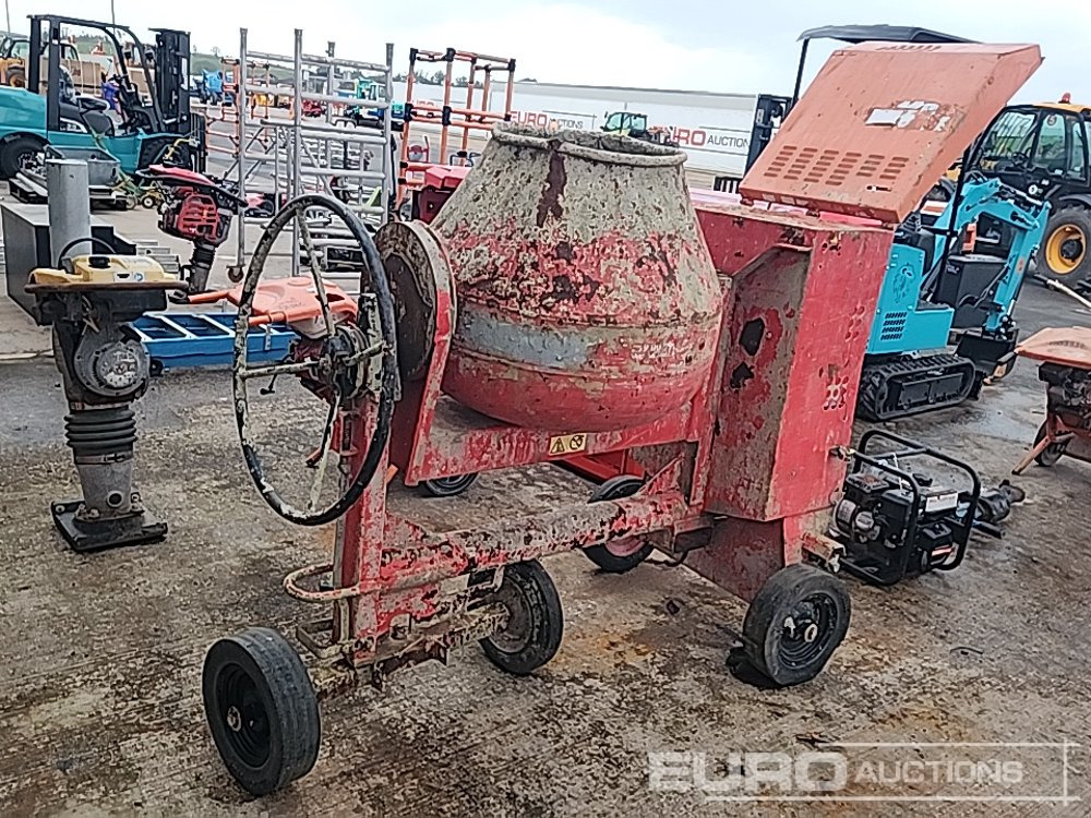 Belle Premier 100XT - Bétonnière: photos 1 Belle Premier 100XT - Bétonnière: photos 1