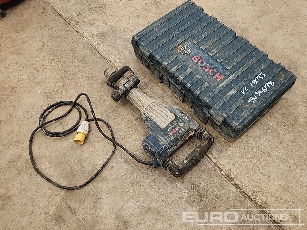 Bosch GSH 110 Volt Breaker - Matériel de chantier: photos 4 Bosch GSH 110 Volt Breaker - Matériel de chantier: photos 4
