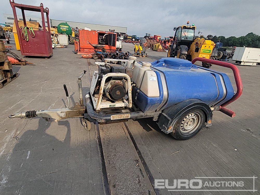 Brendon Bowsers Single Axle Plastic Water Bowser, Yanmar Pressure Washer - Nettoyeur haute pression: photos 2 Brendon Bowsers Single Axle Plastic Water Bowser, Yanmar Pressure Washer - Nettoyeur haute pression: photos 2