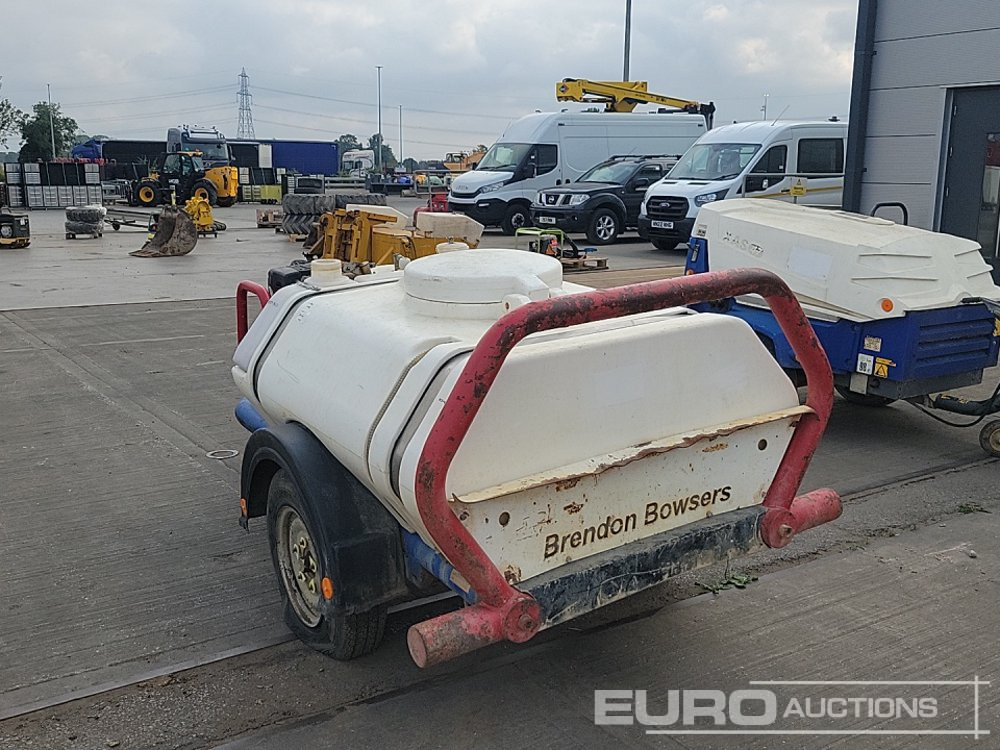 Brendon Bowsers Single Axle Plastic Water Bowser, Yanmar Pressure Washer - Nettoyeur haute pression: photos 3 Brendon Bowsers Single Axle Plastic Water Bowser, Yanmar Pressure Washer - Nettoyeur haute pression: photos 3