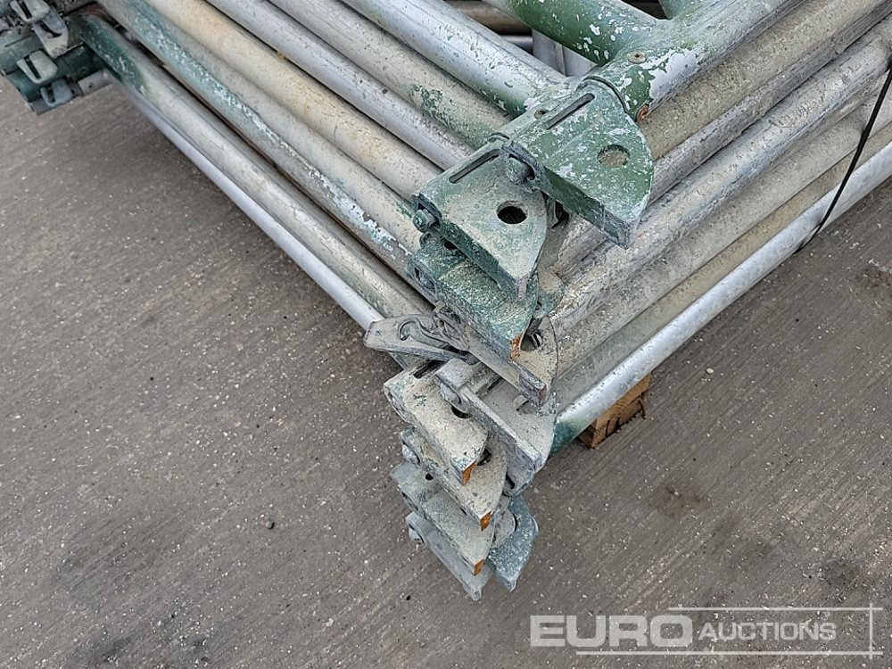 Matériel de chantier Bundle of K Guard & Conection Bars, Bundle of K Guard Cross Sections: photos 16