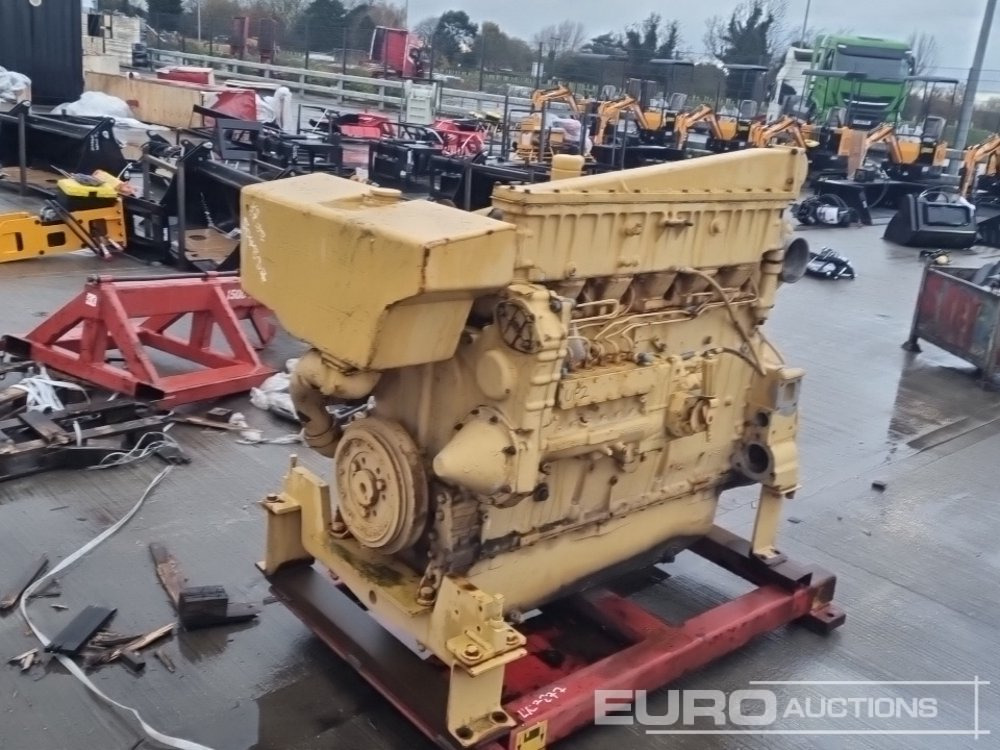 CAT 6 Cylinder Engine - Moteur: photos 5 CAT 6 Cylinder Engine - Moteur: photos 5