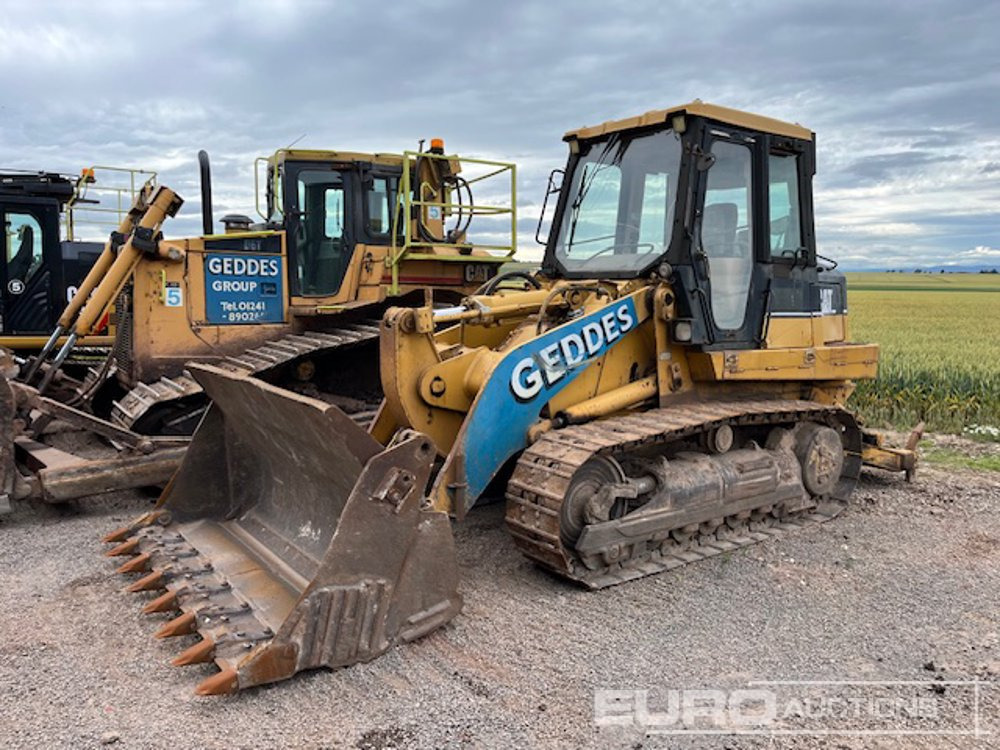 CAT 953C - Bulldozer: photos 1 CAT 953C - Bulldozer: photos 1