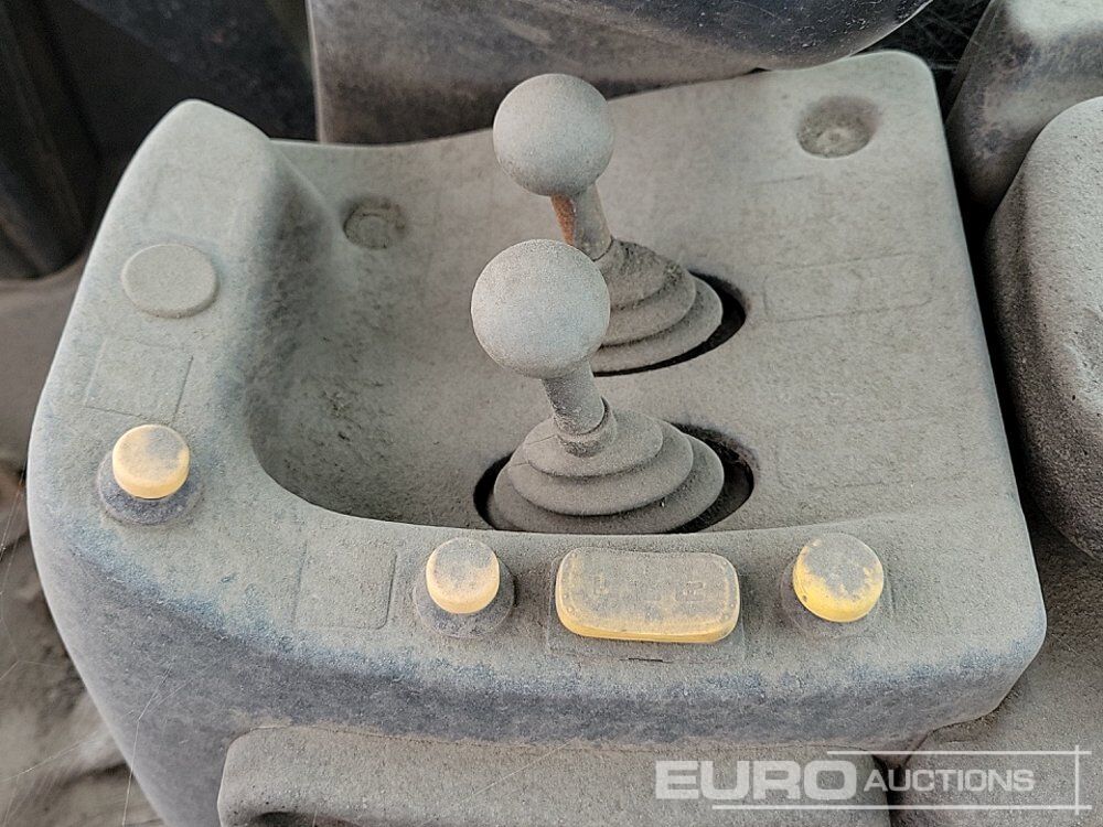 Chargeuse sur pneus CAT 972H: photos 31