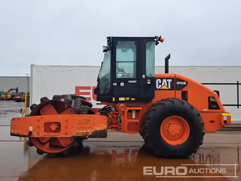 CAT CP533E - Compacteur: photos 2 CAT CP533E - Compacteur: photos 2