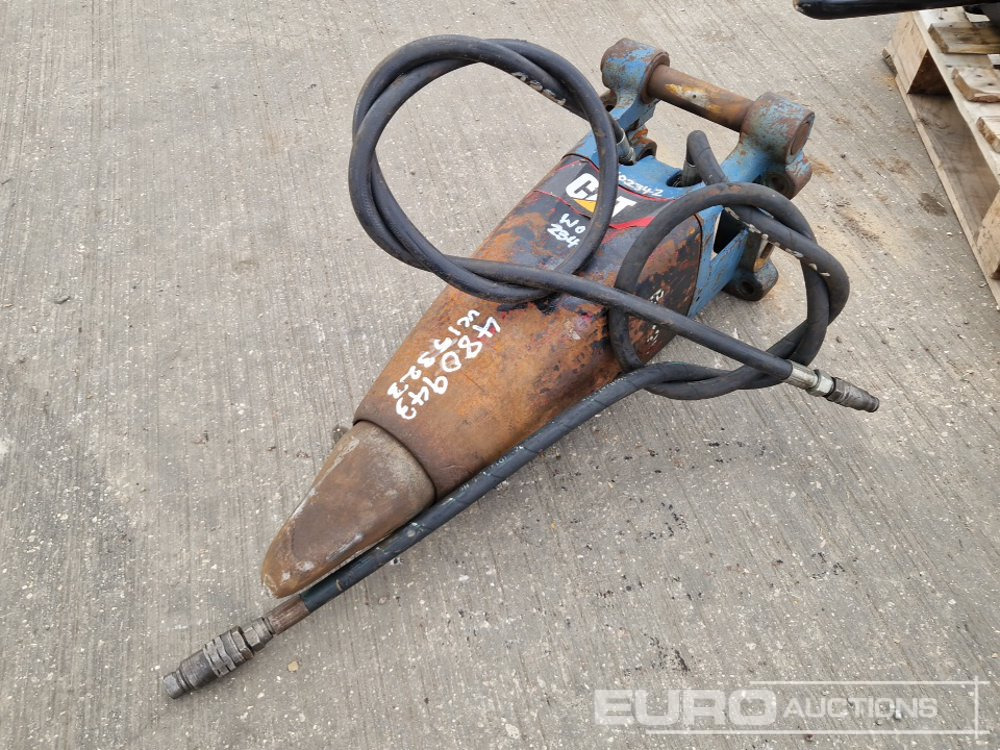 CAT Hydraulic Breaker 40mm Pin to suit Mini Excavator - Marteau hydraulique: photos 1 CAT Hydraulic Breaker 40mm Pin to suit Mini Excavator - Marteau hydraulique: photos 1