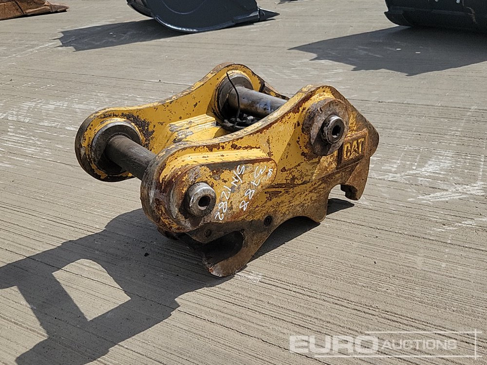 CAT Hydraulic Double Lock QH 80mm Pin to suit 20 Ton Excavator - Attache rapide: photos 1 CAT Hydraulic Double Lock QH 80mm Pin to suit 20 Ton Excavator - Attache rapide: photos 1
